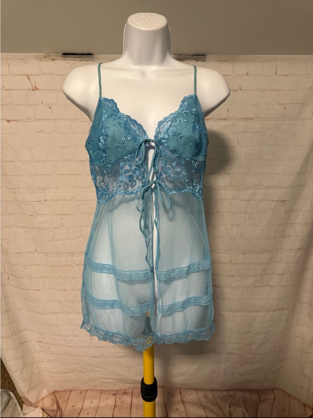 Vintage Victoria’s Secret 90’s Front Tie Teddy Lingerie M